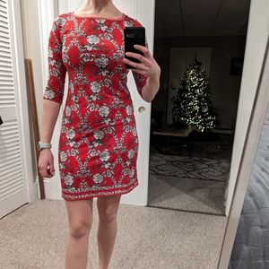 Max Studio Red White Floral Stretch Boat Neck Long Sleeve Shift Dress